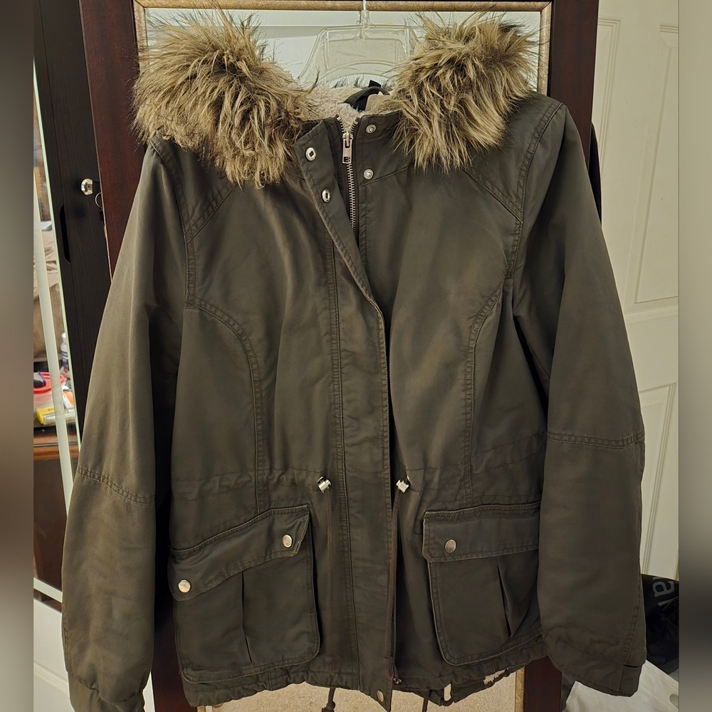 Womens, H&M Green Khaki Fur-Trimmed Utility Jacket, Size 14